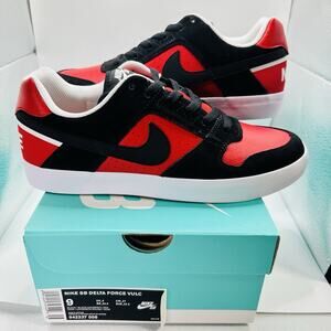 Nike Men's SB Delta Force Vulc Bred Size 9 Sneakers Model 942237-006